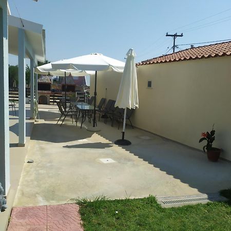 Efi Apartments Fanárion Exterior foto