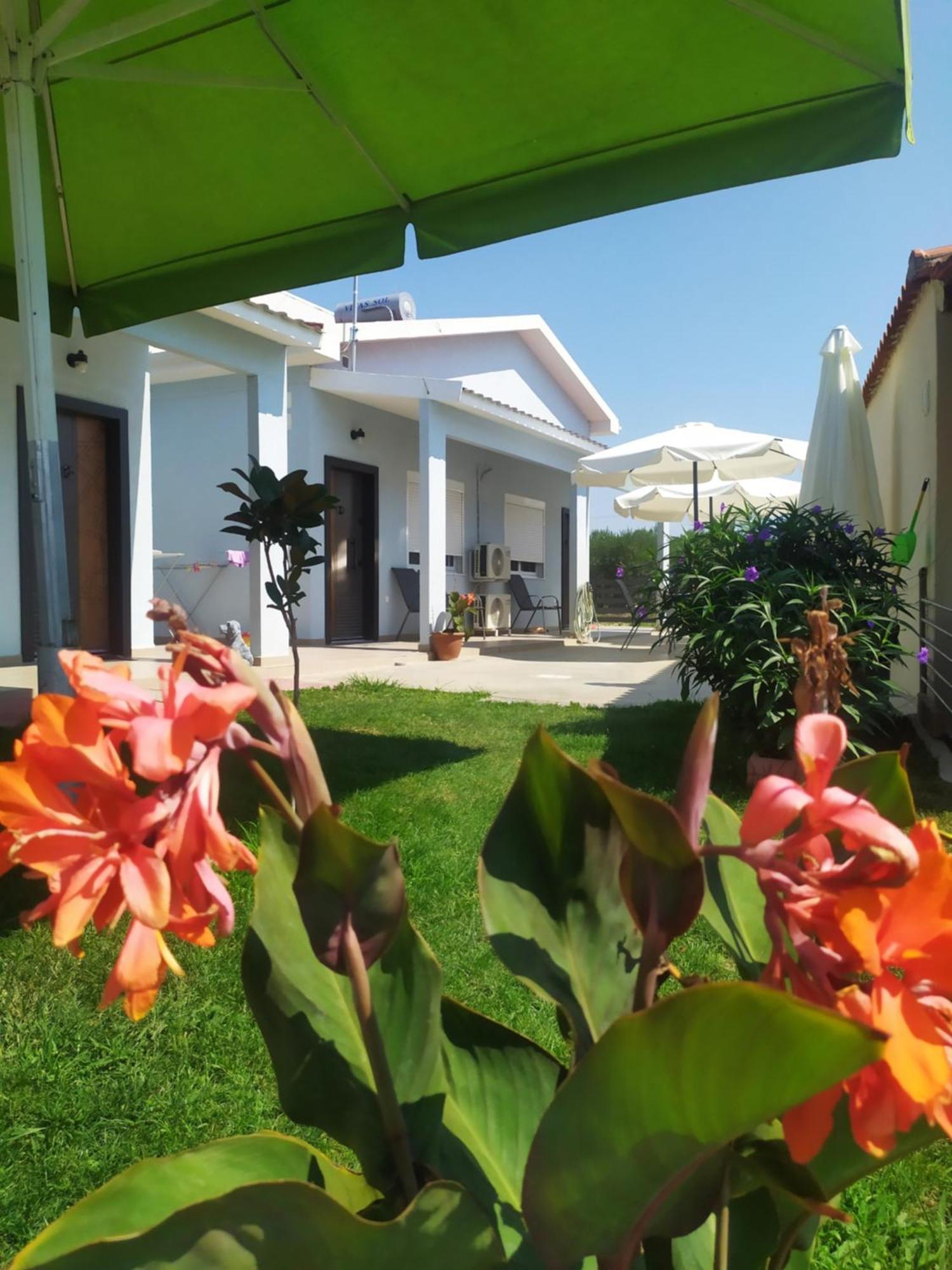 Efi Apartments Fanárion Exterior foto